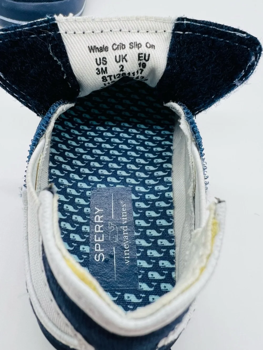 Sperry X Vineyard Vines Navy and White Whale Crib Shoes NWOT